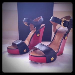 Vicini wedges